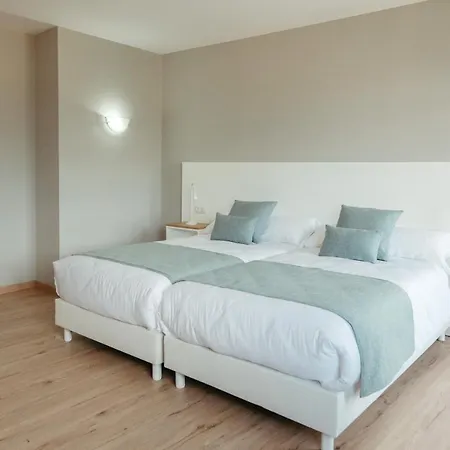 Lar Da Revolta Cedeira